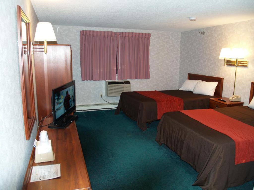 A room at the Bangor Inn & Suites.