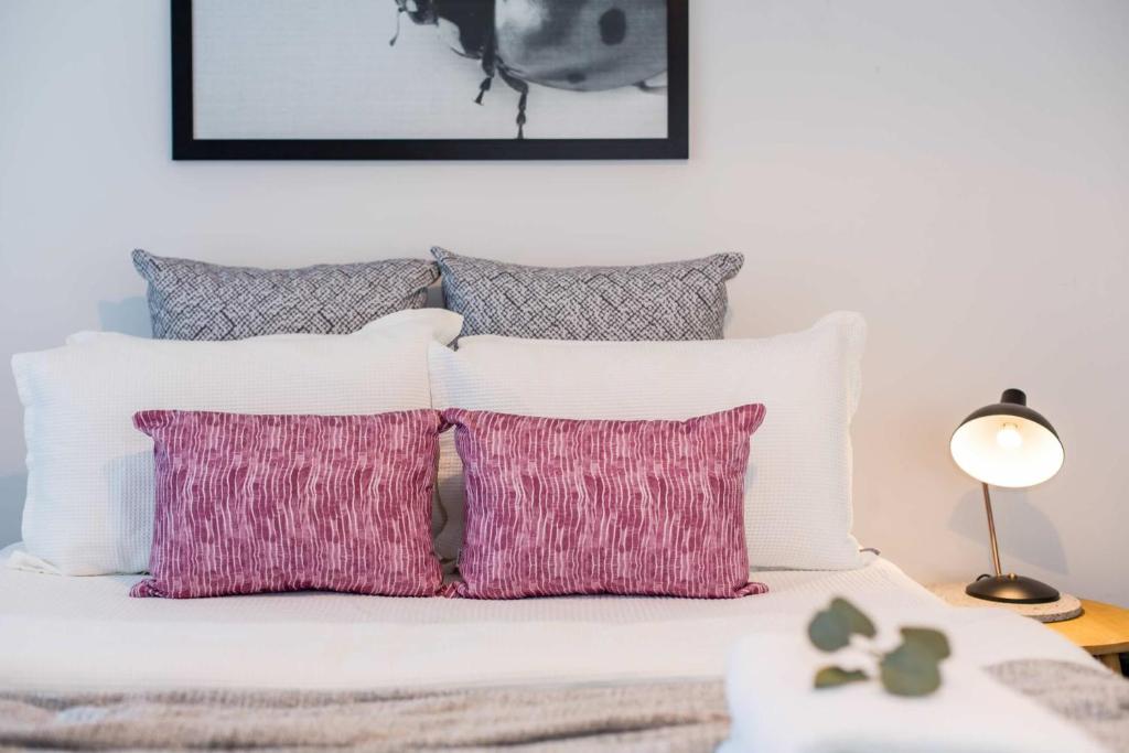 The Baylis Boutique Apartments - Stay on Baylis, Shopping precinct, FREE parking - Apartamento De Dos Dormitorios