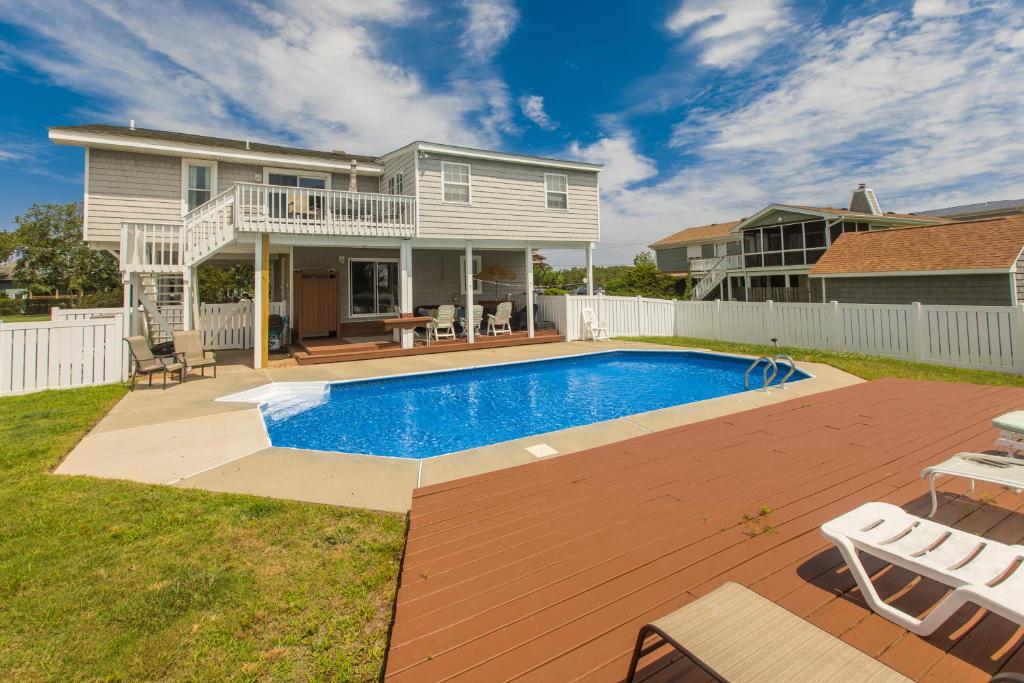 Bayside Bungalow, Virginia Beach (updated prices 2024)