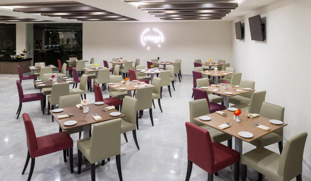 Restaurace v ubytování Real Inn Celaya