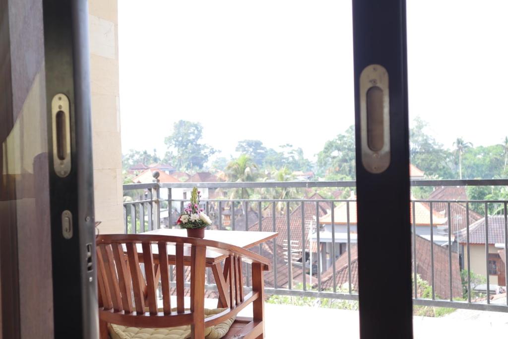 Balkón nebo terasa v ubytování Wijaya Guest House Ubud