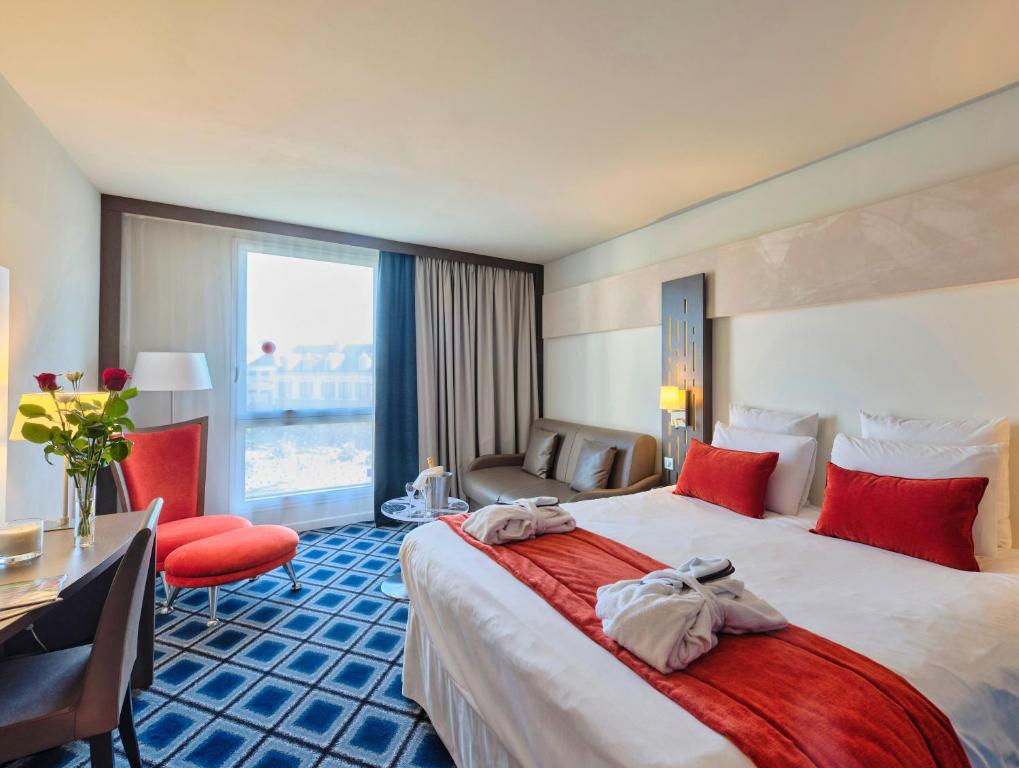 Mercure Chartres Cathedrale - Privilege Family Room