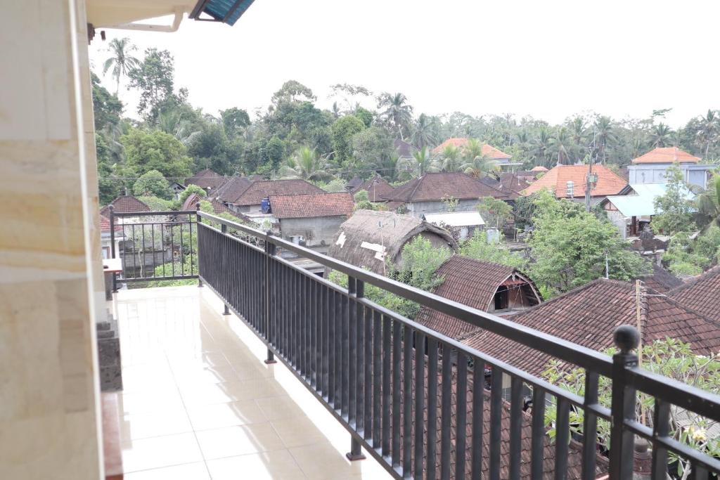 Balkón nebo terasa v ubytování Wijaya Guest House Ubud