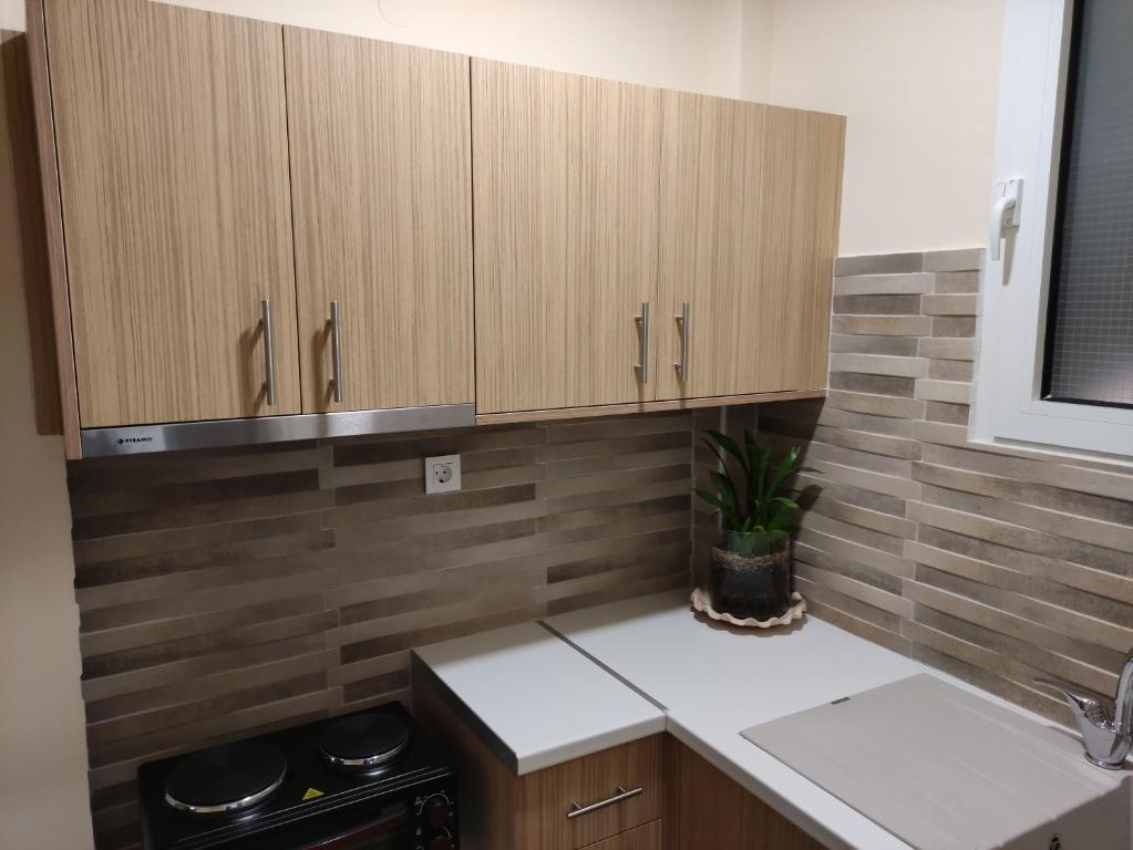 Gregory Apartments - 17