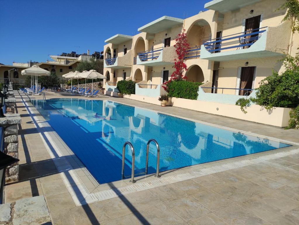 Gregory Apartments - 1