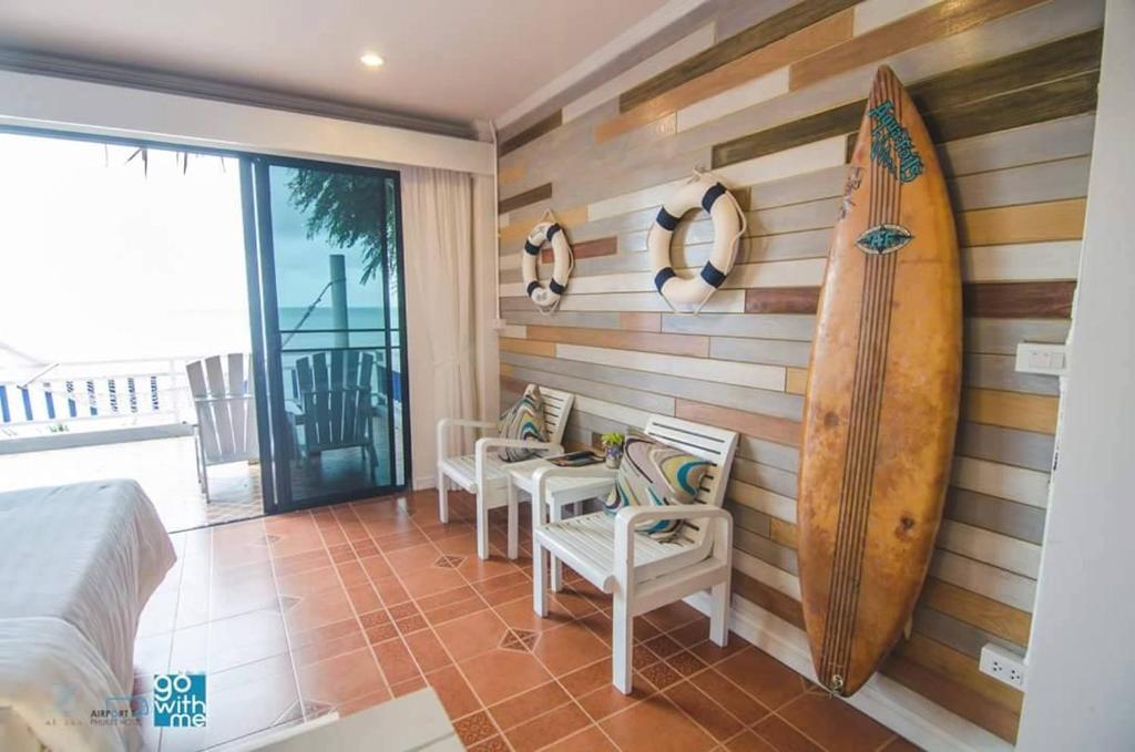 AT SEA Patong - Resim 12