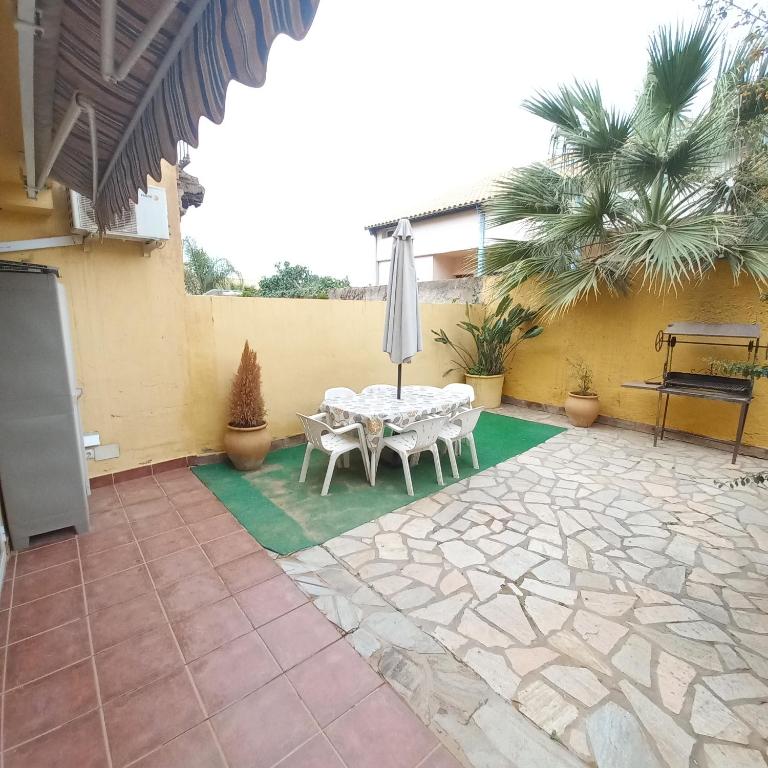 Patio alebo iná vonkajšia časť ubytovania GABISOL Apartments 2