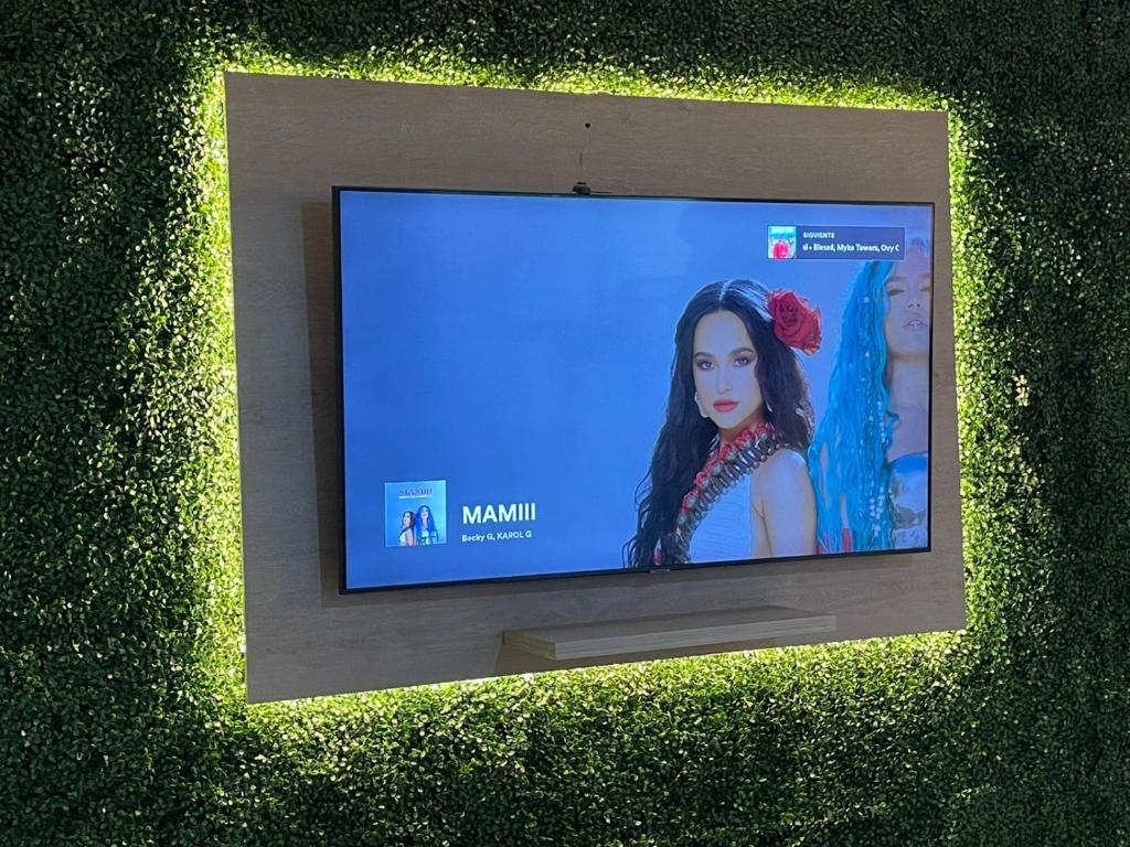 TV a/nebo společenská místnost v ubytování Hotel Aeromar Central
