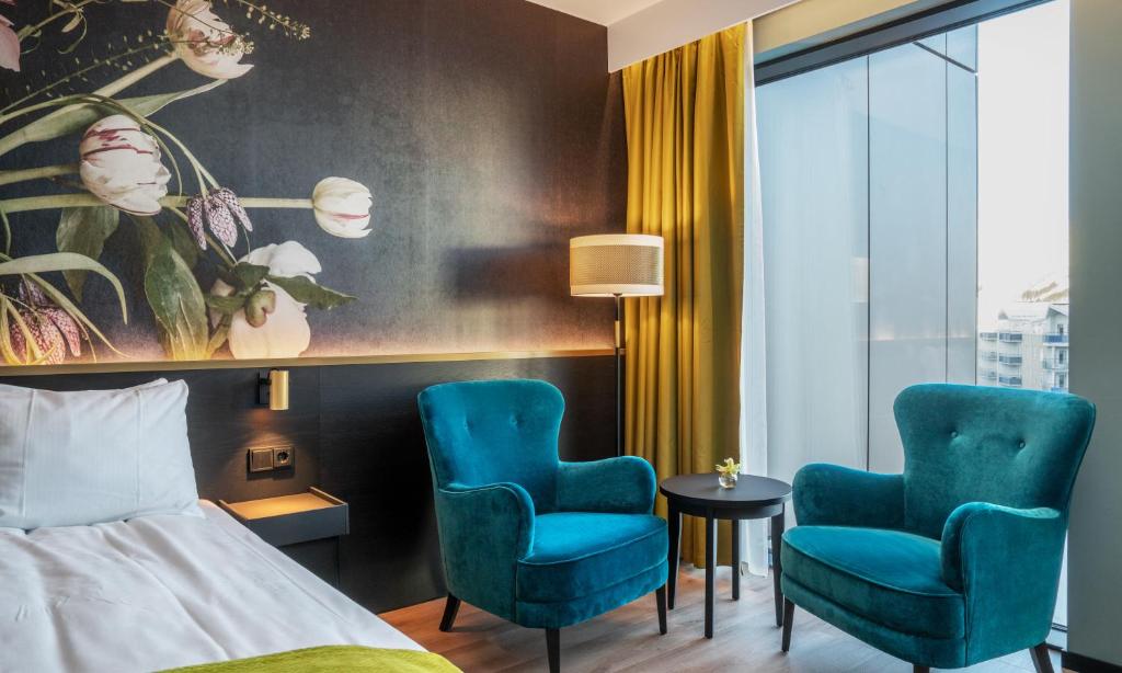 Posezení v ubytování Thon Hotel Svolvær