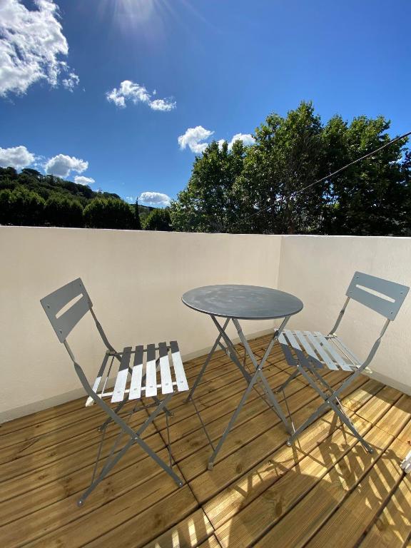 Balkón nebo terasa v ubytování REV HÔTEL