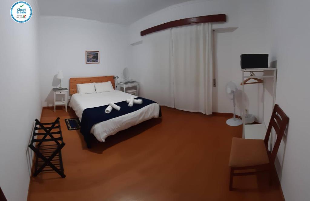 Adamas Bed & Breakfast - 7