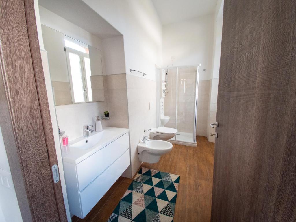 Een badkamer bij VILLA SILVIA-by Home Sitter Como