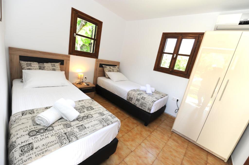 Camping & Bungalows Castle View - 2