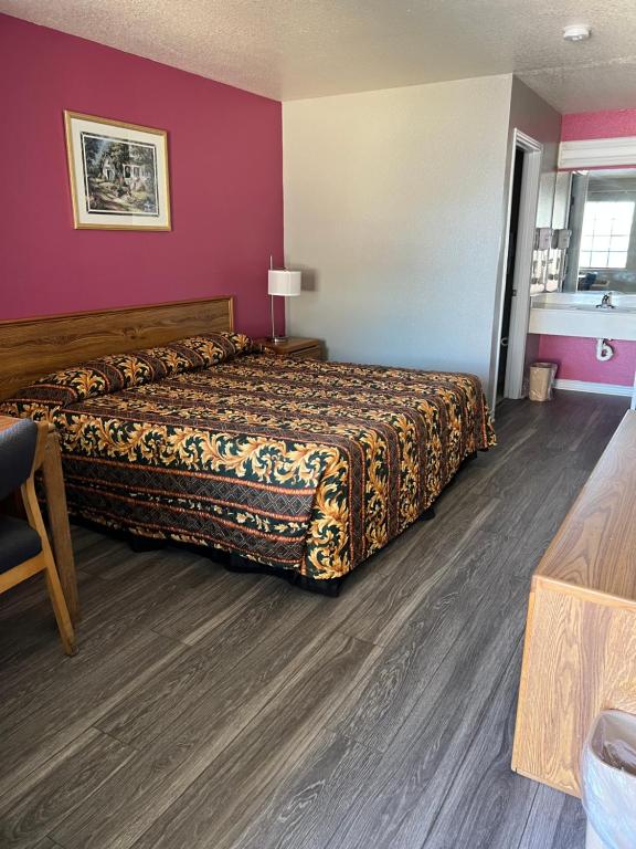 COUNTRY INN MOTEL - Cuarto King