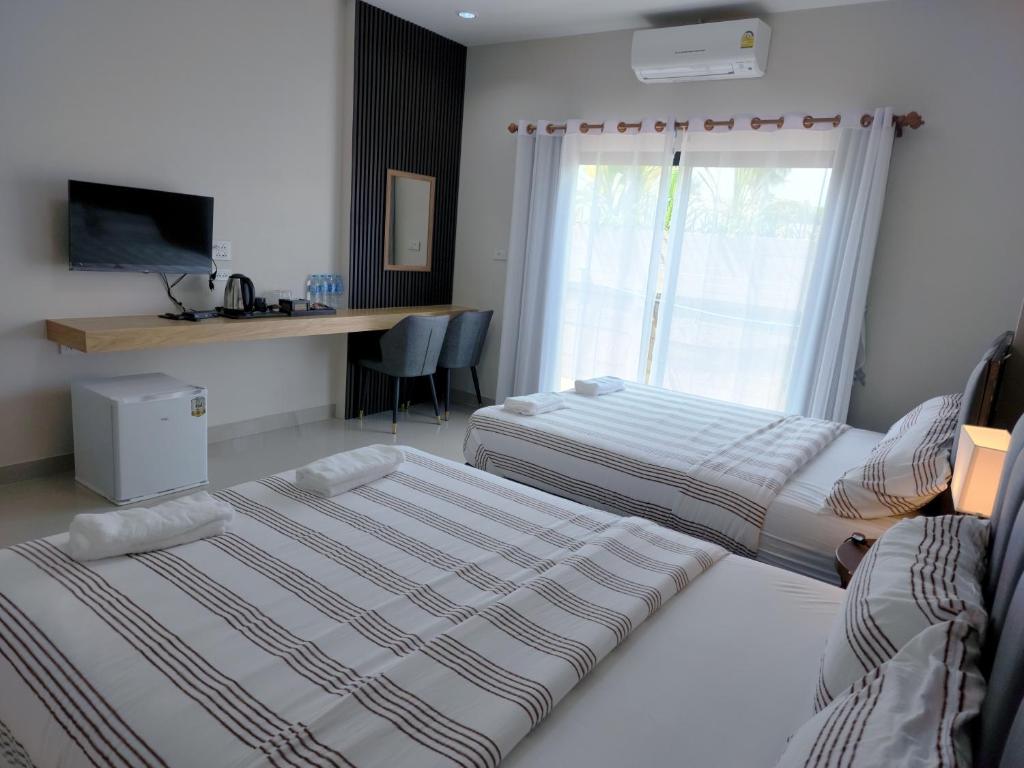 LeMae Residence เลอเม เรสซิเดนซ์ อำเภอเขาย้อย เพชรบุรี - Salle De Reine Supérieure Avec Deux Lits Queen