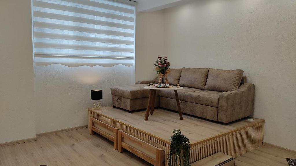 Posezení v ubytování Studio Apartment - A Bit Of Joy