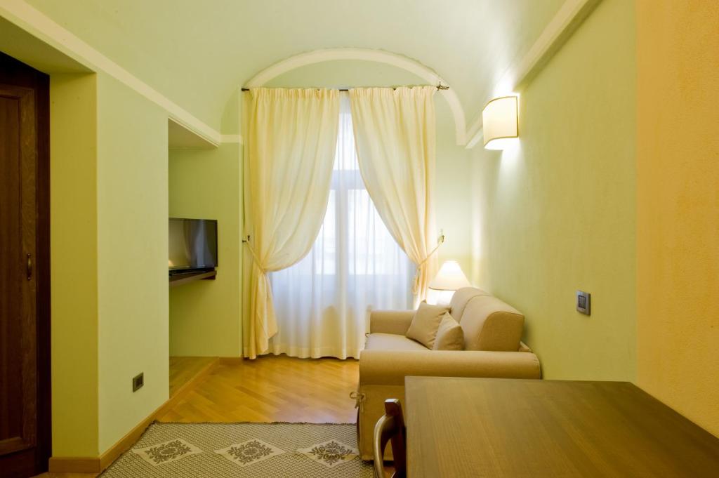 TV/Unterhaltungsangebot in der Unterkunft Piazza Azuni 18 Guest House