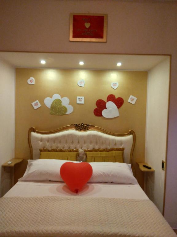 Ліжко або ліжка в номері Pianeta Camera