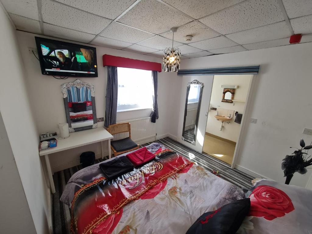 
Double Room with Private Bathroom
