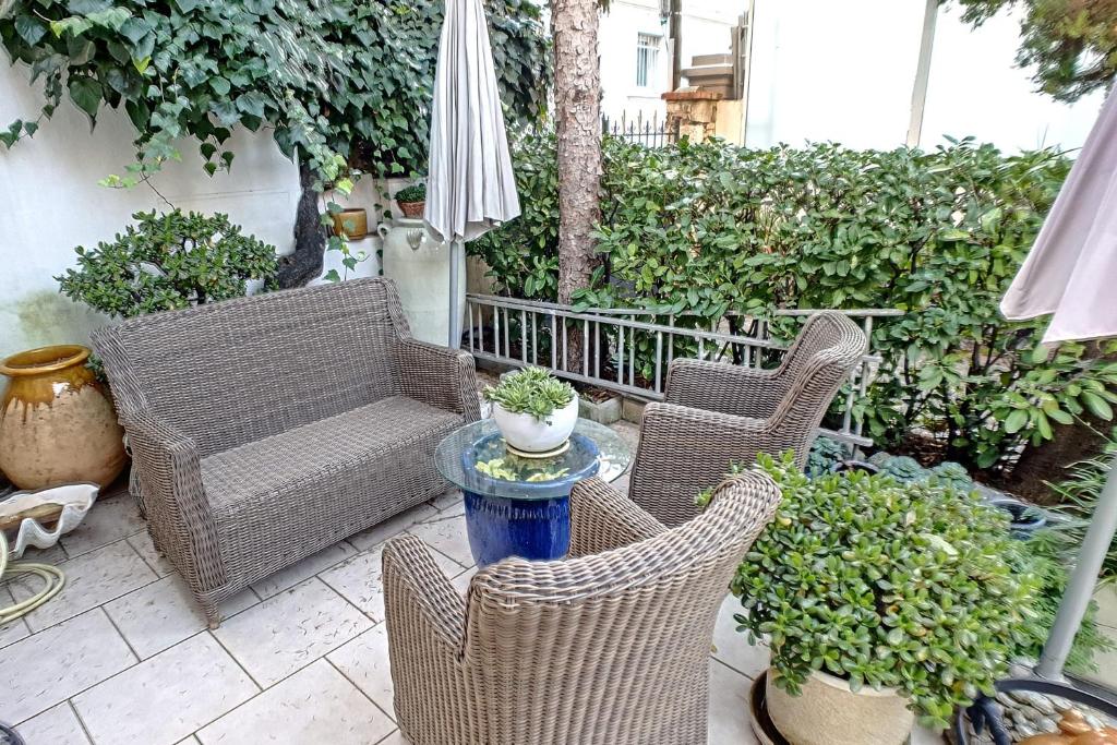 HENRI CAMILLE REAL ESTATE ST MARIE City house 3 bedrooms, Cannes (updated prices 2024)