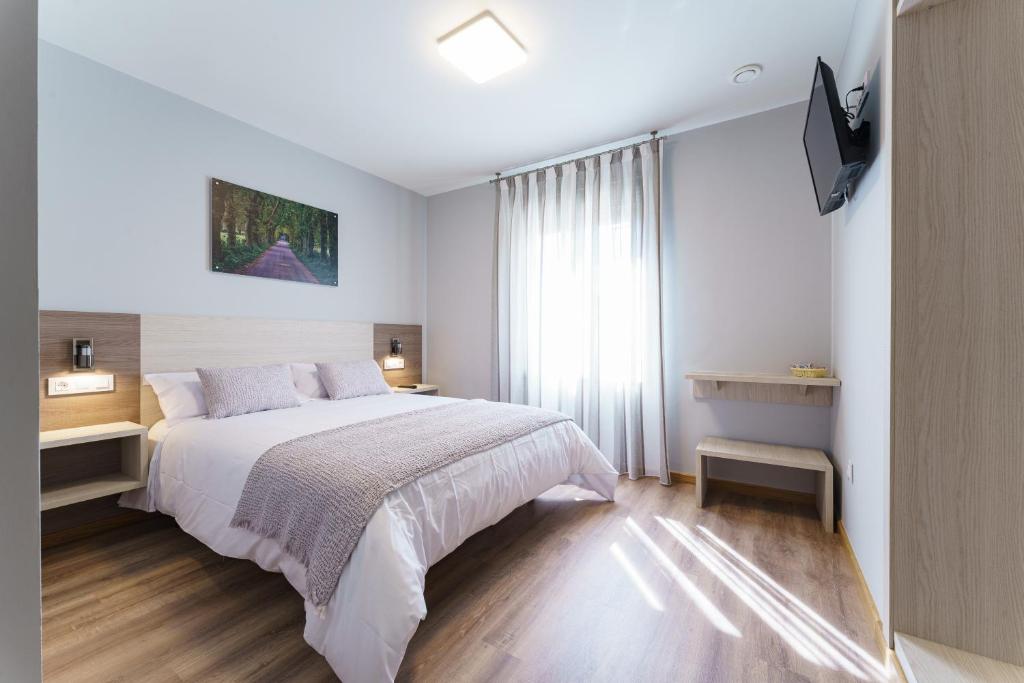 PENSIÓN CASA ELENA *** - Habitación Estándar Con Cama Queen