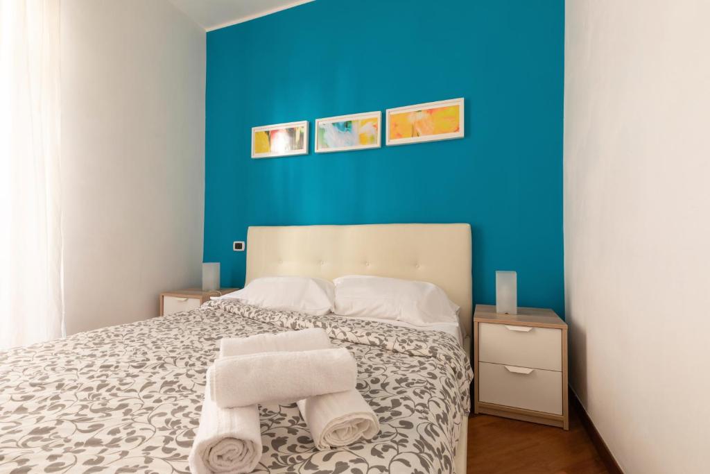 Tempat tidur dalam kamar di Borgo Vittorio St. Peter Apartments