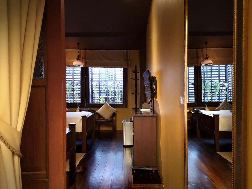 Old Capital Bike Inn - SHA Certified - 2