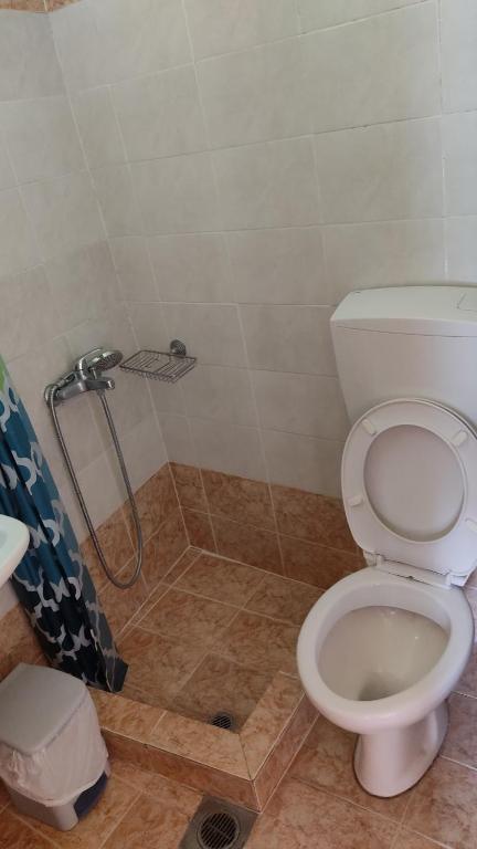 Zdjęcie z galerii obiektu Angelos Rooms w mieście Mitylena
