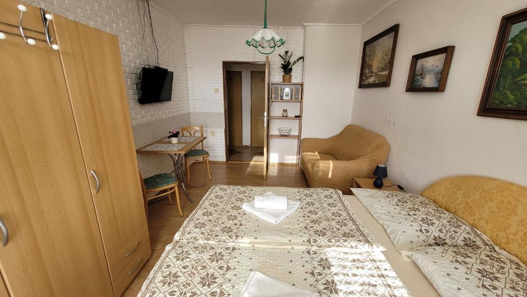 Postel nebo postele na pokoji v ubytování Villa Vraji