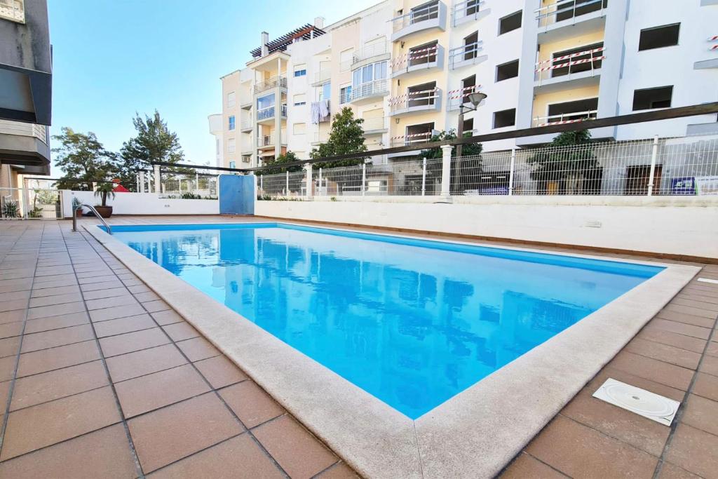 Apt TR - with pool and parking