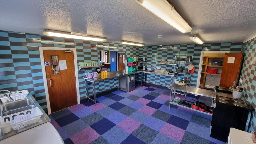 Kuchyň nebo kuchyňský kout v ubytování Basecamp Wales