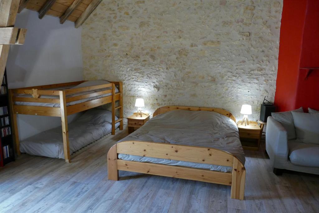 Chambres d'hôtes de la Grande Combe - Habitación Familiar Con Baño Privado
