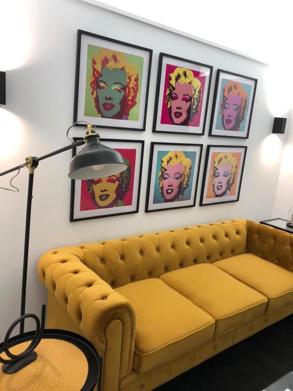 Posezení v ubytování Apartamentos Élite - Art Collection - Andy