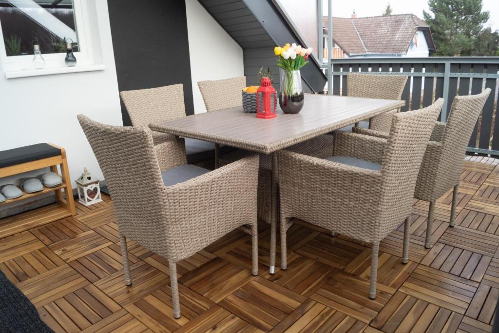 A balcony or terrace at AllOne apartman