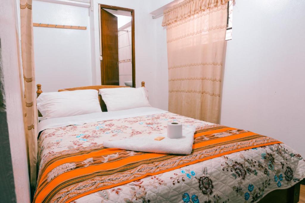 Hostal Mi Peru - Habitación Individual Con Baño Privado