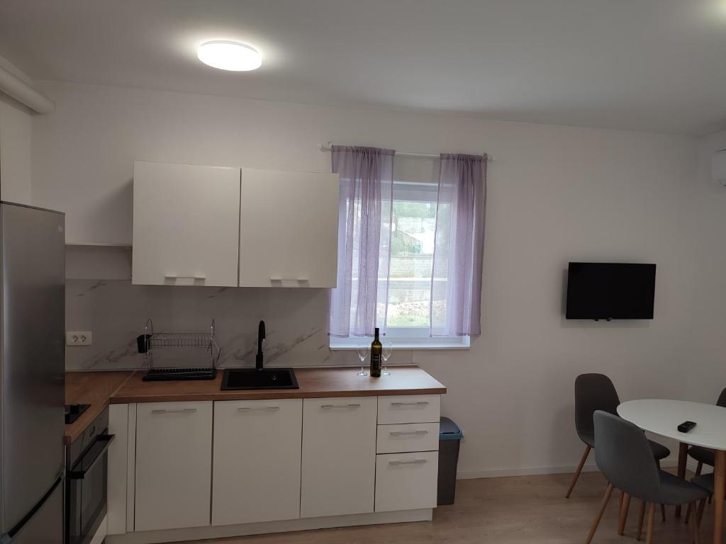 Apartments Anamarija - 18