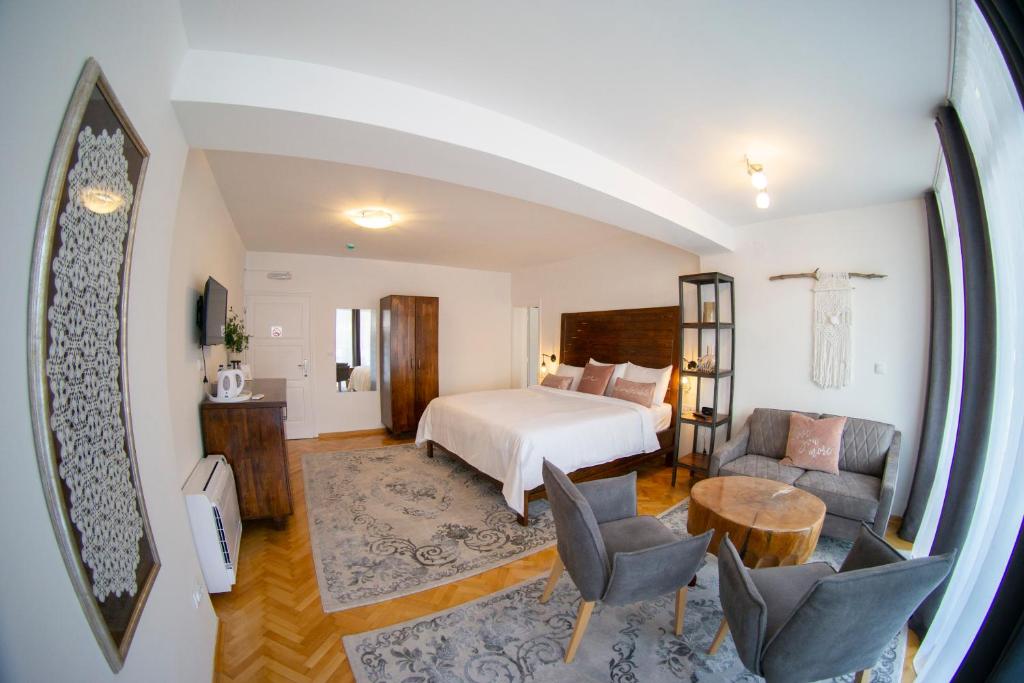 Herceg Vila (Herzeg Villa) Herceg Vila (Herzeg Villa)