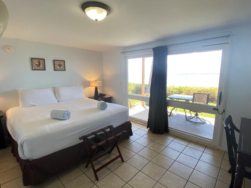 Postel nebo postele na pokoji v ubytování Hotel Moloka'i