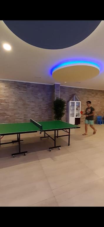Stolní tenis v ubytování Lory Queen luxury apartment near the sea nebo okolí