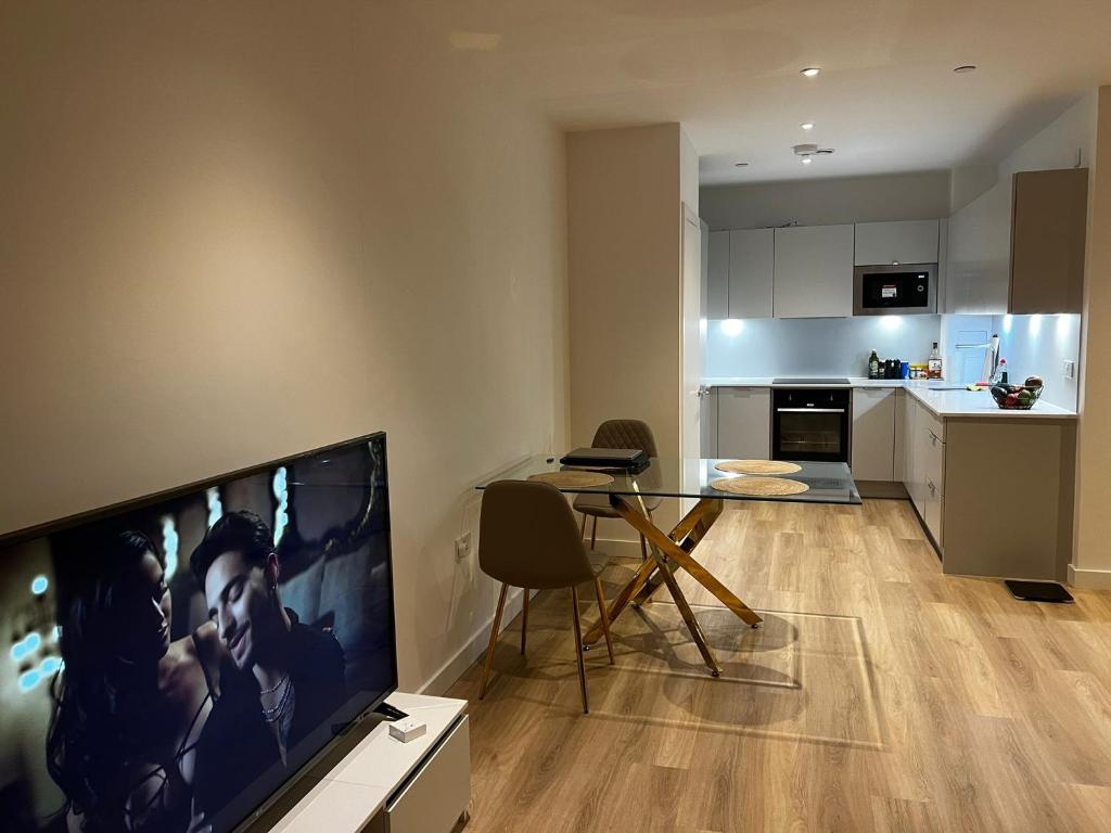 Luxury One Bedroom Flat, London Updated 2023 Prices