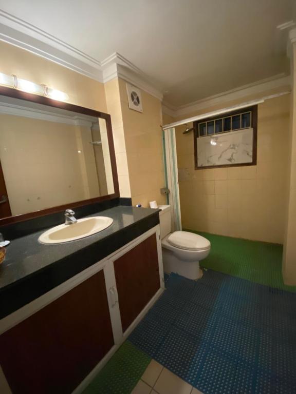Koupelna v ubytování Sophie hotel