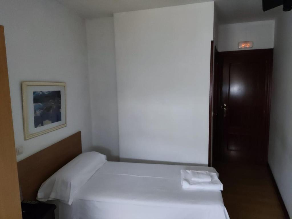 Pensión Las Matillas - Habitación Individual Con Baño Privado