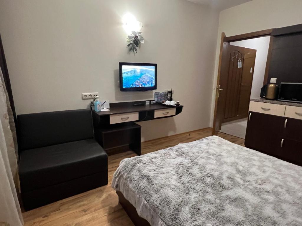 Apartments & Rooms Royal Plaza - Deluxe Double Room (2 Adultos + 1 Niño)