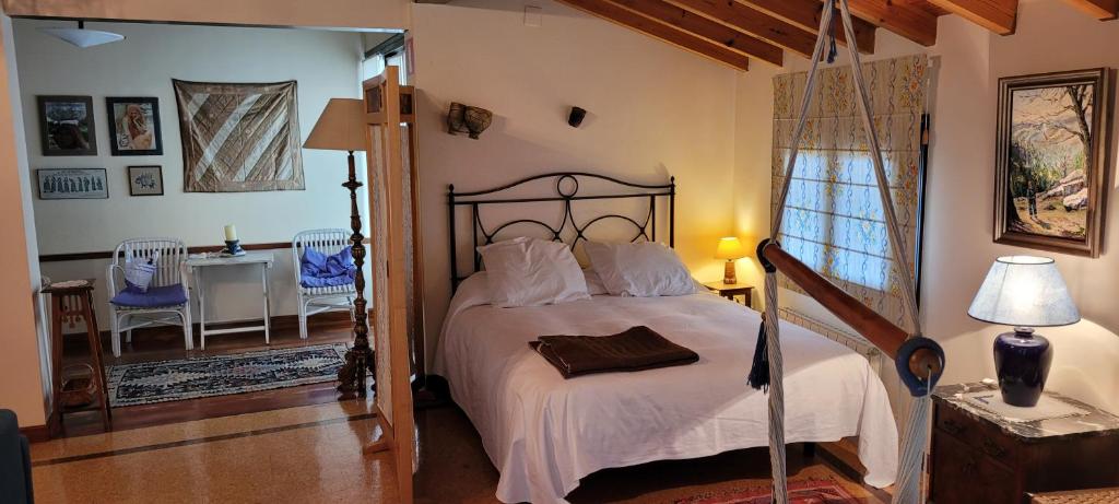 Un pat sau paturi într-o cameră la Casa Rural Baigorrietxea