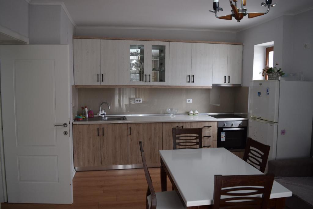 Orchidea Apartment - Image 14