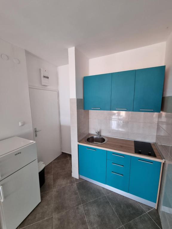 Kuchyňa alebo kuchynka v ubytovaní Villa Nena in central Dalmatia