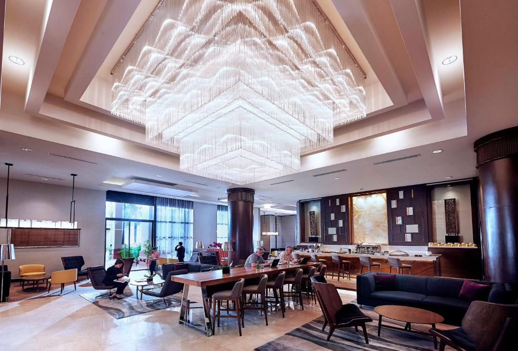 Khu vực ghế ngồi tại Paradox Singapore Merchant Court at Clarke Quay
