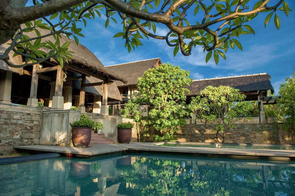 Bazén v ubytování Sun Spa Resort & Villa nebo v jeho okolí