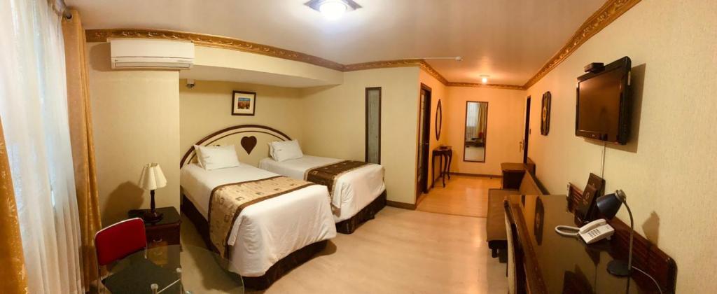 Hotel Oro Inn