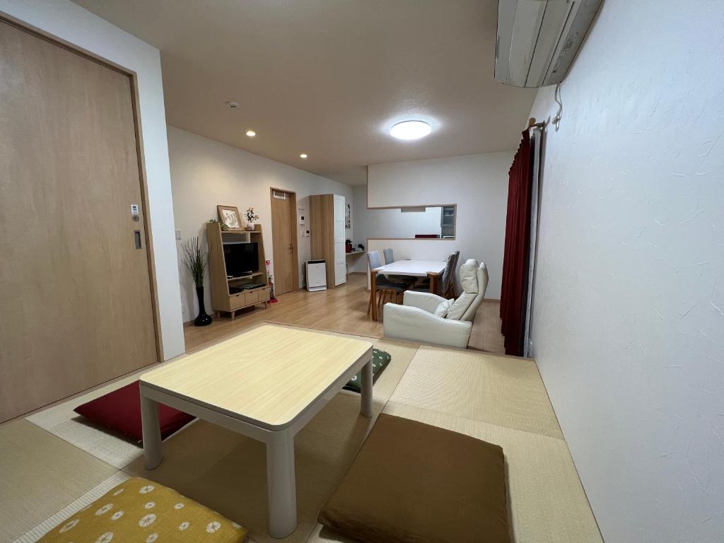 Kuchyň nebo kuchyňský kout v ubytování Guesthouse Kaede Annex